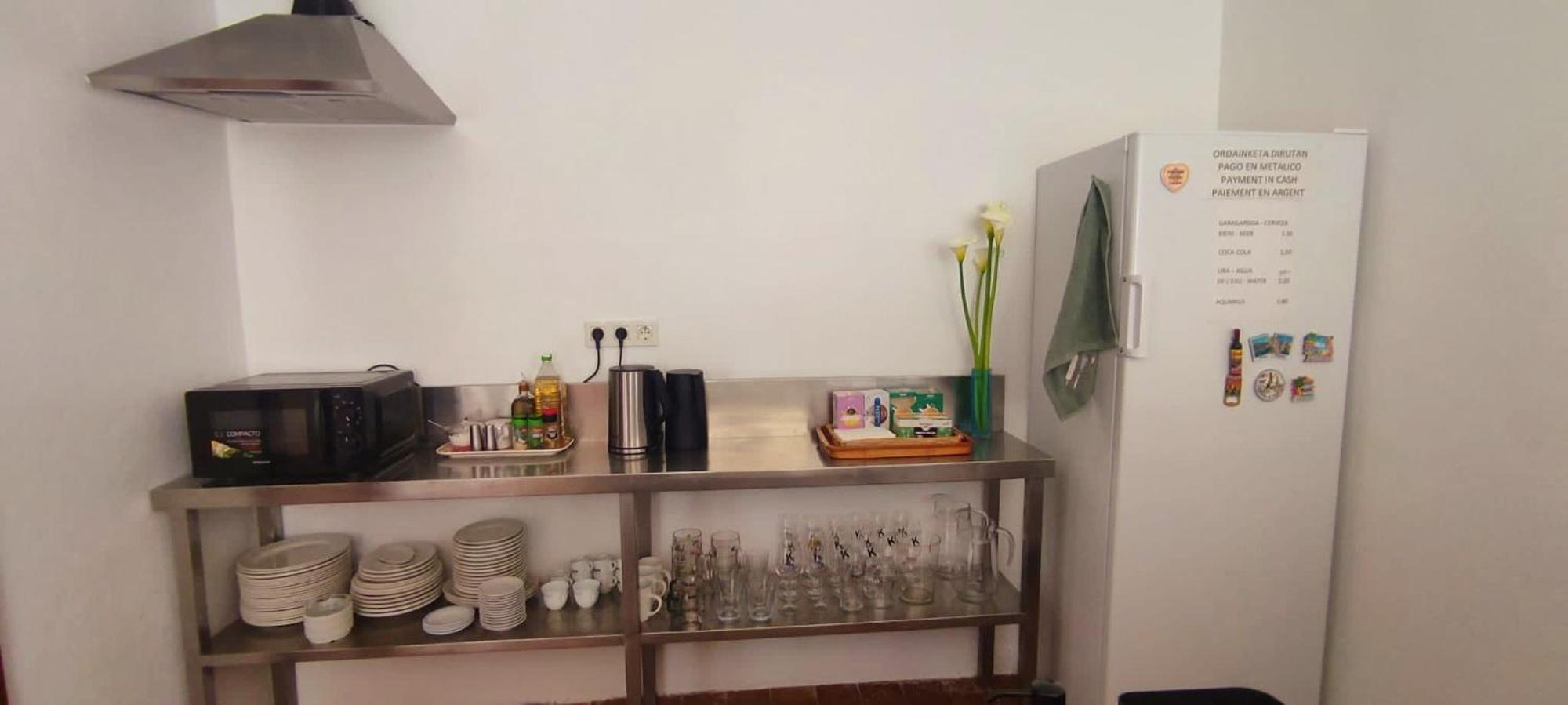 Akarregi-Kanpaia Albergue De Peregrinos Getaria Buitenkant foto
